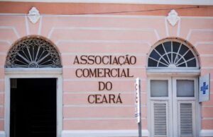 ACC celebra 160 anos com entrega do Troféu Carnaúba