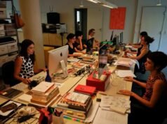 Emprego entre mulheres cresce 11%, mas desigualdade salarial persiste