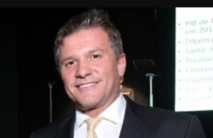 Preso há duas semanas, pai de Daniel Vorcaro considera colaborar com a Justiça