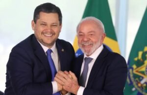A política, a traição e o baile do Senado