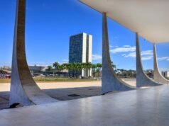 62% dos brasileiros não confiam no Congresso Nacional; desconfiança no STF chega a 55%