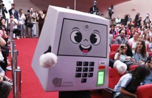 Pilili: mascote do TSE quer aproximar jovens e reforçar importância do voto nas eleições