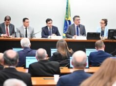 Comissão sobre jornada 6×1 autoriza audiências com ministros, Banco Central, sindicatos e empresariado