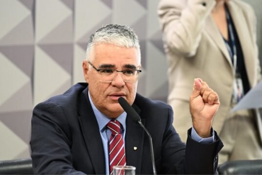 Eduardo Girão lança pré-candidatura ao Governo do Ceará em Quixadá