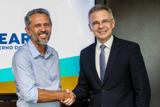 Presidente do TJCE assume Governo do Ceará enquanto Elmano e Jade viajam