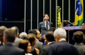 Engulam o Choro