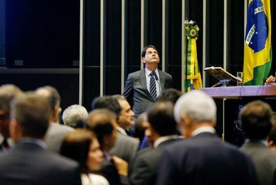 Engulam o Choro