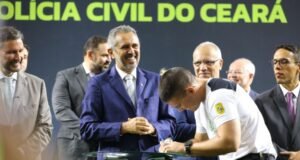 Governo do Ceará dá posse a 750 novos investigadores da Polícia Civil, que iniciam curso de formação
