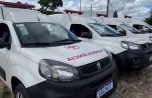 Banabuiú recebe quatro novas ambulâncias para reforçar atendimento na saúde