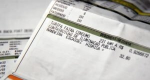 Aneel mantém bandeira amarela e cobrança extra na conta de luz continua em junho