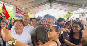 Elmano cumpre agenda em Baturité em manhã agitada com lançamento da pré-candidatura de Ciro