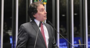 Eunício diz que espera apoio de Camilo, Elmano e aliados na sua pré-candidatura ao Senado: ‘Essa vaga já era do MDB’
