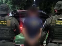 Homem é preso após incendiar casa com filhos dentro para tentar forçar ex a reatar relacionamento, em Russas