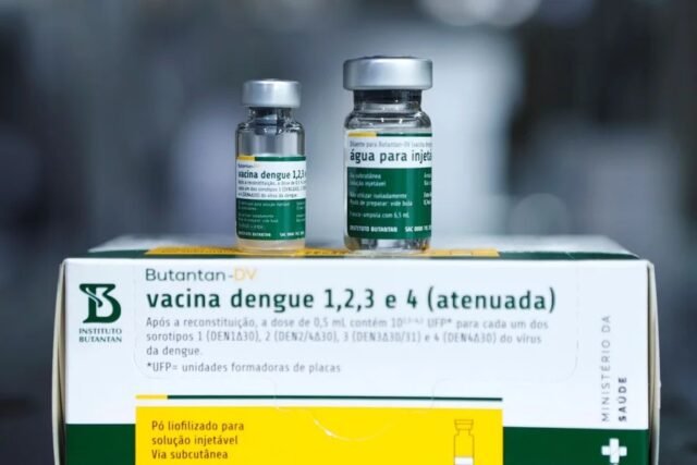 Vacina dengue