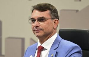 PP e União Brasil adotam neutralidade e ficam fora do palanque de Flávio Bolsonaro