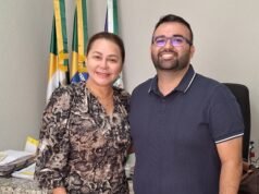 Márcia Zomin empossa novo secretário de Assistência Social de Senador Pompeu