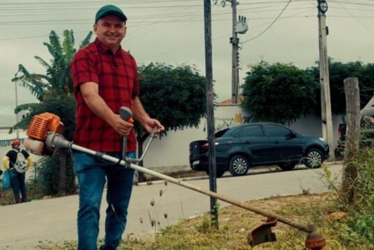Prefeito no Bairro: Crispiano identifica problemas e leva ações direcionadas para regiões de Madalena
