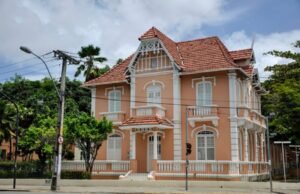 UFC abre seleção para Casas de Cultura Estrangeira com mais de 1,2 mil vagas