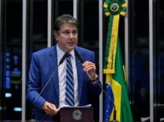 Camilo diz que não há veto ao nome de Junior Mano para o Senado, mas afirma que Cid seria mais forte