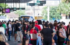 Salários diminuem pobreza em Fortaleza e em outras 21 regiões metropolitanas