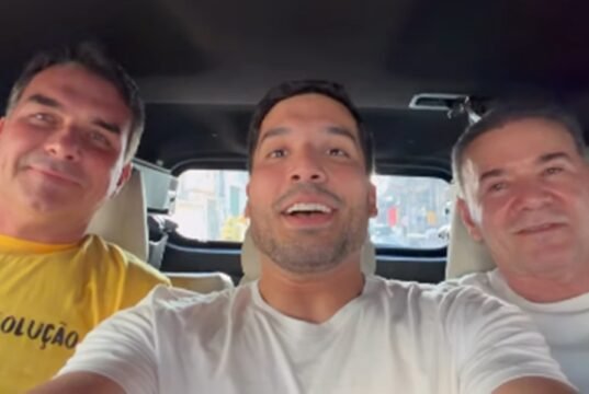 Flávio Bolsonaro realiza evento às 18h em Fortaleza