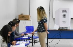 Pré-candidatos ajustam discursos para conquistar eleitorado feminino na corrida presidencial