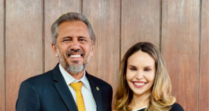 Elmano confirma Gabriella Aguiar como candidata a vice-governadora em chapa à reeleição no Ceará
