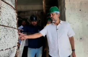 Elmano visita obra da imagem de Santo Antônio, em Caridade