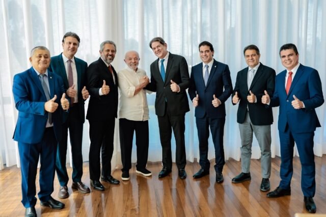 Guimarães, Camilo, Elmano, Lula, Cid, Junior Mano, Evandro e Chagas