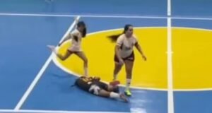 Jogadora que chutou cabeça de adversária durante jogo em Eusébio é suspensa por 5 anos