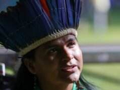 Câmara aprova uso de indumentárias tradicionais em fotos de documentos