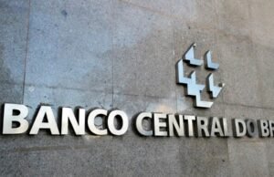 Receita Federal e Banco Central são autorizados a realizar concursos