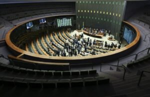 Investigação sobre emendas alcança líderes partidários e acirra tensão entre STF e Congresso