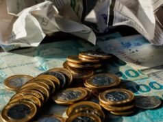 Economia cresce 0,7% em maio, puxada por consumo das famílias, diz FGV