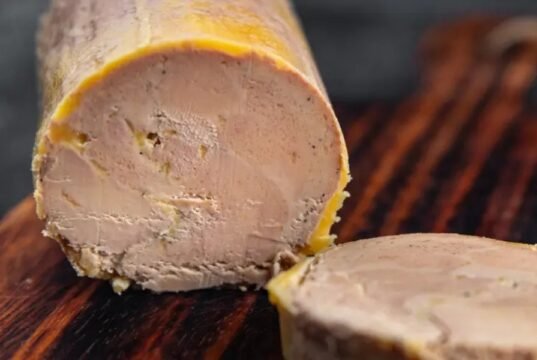 Nova lei proíbe fabricação e venda de foie gras em todo o Brasil
