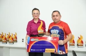 Professora de Quixeramobim conquista premiação na XXXIII BANARTES 2026 em Banabuiú