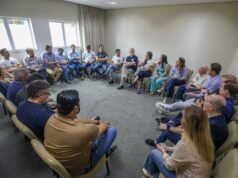 Em Juazeiro do Norte, Ciro critica obras paradas e promete plano de infraestrutura para o Ceará