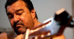 Show coletivo marcou criação do Instituto Tarcísio Sardinha, no Benfica, com assinatura da ata e celebração do legado do mestre