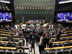 Congresso volta do recesso com votações concentradas e pautas sem acordo antes das eleições