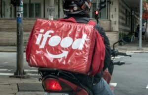 Anvisa revoga proibições e libera entrega de medicamentos por aplicativos como iFood e Mercado Livre