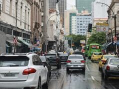 Adesivo eleitoral pode levar à perda da cobertura de seguro