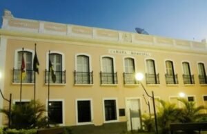 Câmara de Sobral suspende sessão após prisão de três vereadores durante operação
