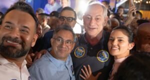 Ciro participa de lançamento de candidatura e minicarreata em Fortaleza nesta quinta, 20
