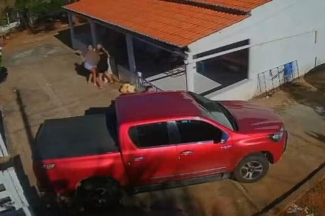 Idoso picado por serpente em Parambu