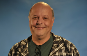 Roney Facchini, conhecido por ‘Cheias de Charme’ e ‘Rá-Tim-Bum’, morre aos 73 anos