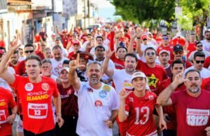 “No pace com Elmano” reúne participantes em corrida no Grande Pirambu