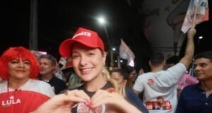 Tainah Marinho continua campanha com agenda em diversos municípios no fim de semana