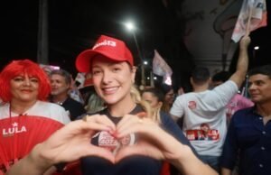 Tainah Marinho continua campanha com agenda em diversos municípios no fim de semana