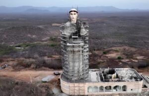 Estátua de Santo Antônio em Caridade deve ser concluída até o fim de setembro