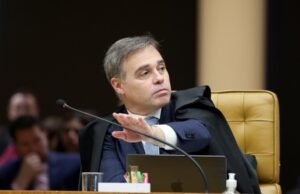 Mendonça diz que divulgação de dados do celular de Vorcaro poderia prejudicar investigação